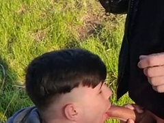 Amatéři, Velké péro, Kuřba, Pár, Gay, Venku