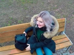 Pik sutte, Udendørs, Pov, Offentlig, Teenager