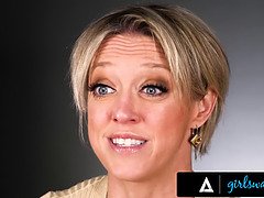 Anal, Gros cul, Gros seins, Doigter, Lesbienne, Mère que j'aimerais baiser, Orgasme, Solo