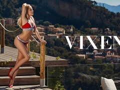 18, Velik kurac, Blondinka, Fafanje, Doggystyle, Naravne joške, Najstnice, Joške