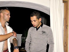 Ερασιτέχνης, Πίπα, Γάλλος, Δημόσιο, Πραγματικότητα