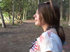 Bikini, Kukk suging, Bløtkake, Briller, Synsvinkel, Hovne nippler, Fitte, Squirting