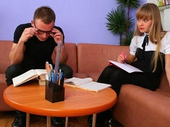 18 anos, Bundão, Pauzão, Loiroa, Boquete, Transar de quatro, Magrinha, Adolescente