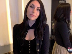 Sort, Pik sutte, Brunette, Give finger, Behåret, Onani, Solo, Bryster
