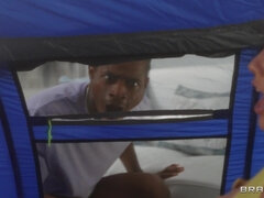 Gek, Lul, Hardcore, Interraciaal, Kut duiken, Trio, Tieten likken, Nat