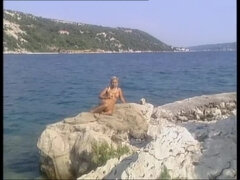 Anal, Grosse bite, Gros seins, Sucer une bite, Hd, Nue, Rétro ancien