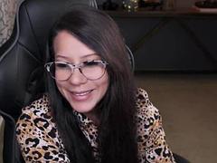 Amateur, Grosse bite, Gros seins, Blonde, Sucer une bite, Éjaculation interne, Tir de sperme, Branlette thaïlandaise