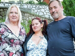 Debela dekleta, Velika rit, Velik kurac, Velike joške, Fafanje, Okrogla, Moški z dvema ženskama, Joške