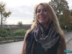 Cumizás, Csalás, Pár, Kutya póz, Szabadban, Nézőpont, Nyilvános, Nuni