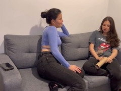 Amatőr, Seggről a szájra, Hatalmas hátsó, Női, Leszbikus, Orgazmus, Tabu, Begyek