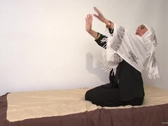 Steamy woman arabian  - Point Of View