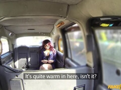 Pik sutte, Bil, Hundestilling, Give finger, Slikning, Udendørs, Pov, Fisse