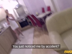 Sucer une bite, Voiture, Tir de sperme, En levrette, Cuisine, De plein air, Pov, Uniforme