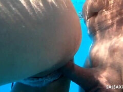 Grosse titten, Braunhaarige, Handjob, Latina, Pov, Weibliche ejakulation, Titten, Nass