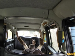 Amatorka, Lizanie dupy, Samochód, Styl na pieska, Twarzowy, Obciąganie, Punkt widzenia, Cipka