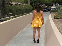 Anal, Extrem, Fingering, Massage, Onani, Offentlig, Solo, Upskirt