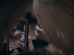 Veľké kozy, Blondína, Brunetka, Prirodzené prsia, Kozičky