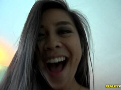 Amateur, Culo, Mamada, Corridas faciales, Tacones, Pequeña, Realidad, Afeitado