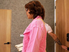 Baben, Stor stjärt, Avsugning, Brunett, Snopp, Porrstjärnor, Rakad