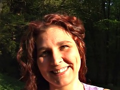 Blasen, Braunhaarige, Tschechisch, Hardcore, Im freien, Pov, Rasiert, Titten