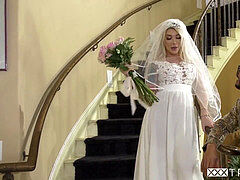 Anál, Velké péro, Kuřba, Masturbace, Shemale, Punčochy