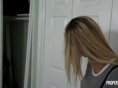 デカ尻, デカチン, ブロンド, 手コキする, Hd, ハメ撮り, オッパイの