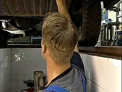 Sucer une bite, Bukkaké, Européenne, Faciale, Hard, Mère que j'aimerais baiser, Plan cul à trois, Rétro ancien