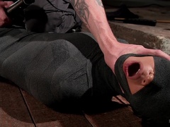 Anal, Bdsm, Bondage, Dominans, Fingering, Läder, Smärta, Bestraffning