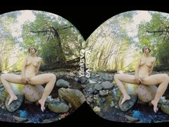 Tre dimensioni, Erotica, Femmina, Mamma che vorrei scoparmi, Realtà, Capelli corti, Tette, Vibratore