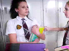 Professor, fingerblasting, coeds