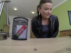 18 χρονον, Μελαχροινή, Ηδ, Γλείψιμο, Λεφτά, Γραφείο, Μουνί, Έφηβος