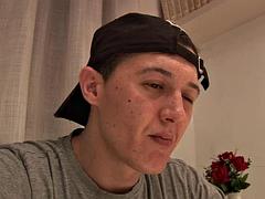 Grosser schwanz, Blasen, Spermaladung, Aufs gesicht abspritzen, Italienisch, Vintage