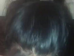 Leie, Blasen, Braunhaarige, Spermaladung, Handjob, Selbstgemacht, Milf