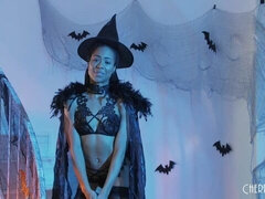 Leie, Grosser arsch, Braunhaarige, Fingern, Flexibel, Solo, Strümpfe, Entkleiden