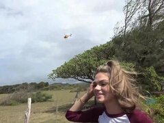 Blonde, Sucer une bite, Faciale, Doigter, Petite amie, Orgasme, Petite femme, Gicler