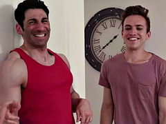 Anale, Leccata di culo, Pompino, Gay, Capellona, Sega, Tatuaggi, Terzetto