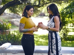 Amatéri, Brunetka, Zväčšenie, Výprask, Masáž, Milf  mčbp, Orgazmus, Rimjob