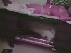 Μασάζ, Η σύζυγος