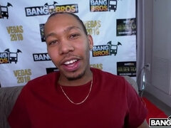 In den arsch, Grosser arsch, Grosser schwanz, Braunhaarige, Hd, Interrassisch, Latina, Tätowierung