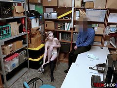 Hinterzimmer, Blondine, Emotionale dirne, Hd, Piercing, Polizei, Tätowierung, Jungendliche (18+)