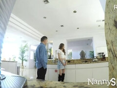 Americké, Chůva, Boty, Dildo, Na obličej, Jezdectví, Vyholené, Hračky