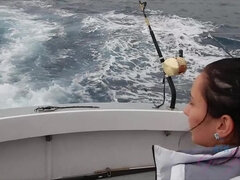 Amateur, Mamada, Morena, Novia, Aceite, Pov, Público, Afeitado