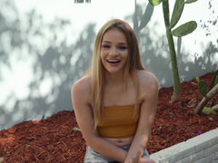 Blonde haired cutie Scarlett Fall hooks up with a stranger