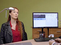 Obciąganie, Czeski, Palcówka, Pierwszy raz, Lizanie, Pieniądze, Biuro, Rudowłosa