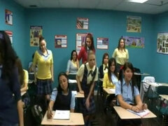 Rondborstig, Schattig, Diep in de keel, Groepseks, Tepels, Gezichtspunt, Kut duiken, Tieten likken