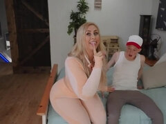 큰 엉덩이, 오랄섹스, 하드코어, 밀프, 셀카