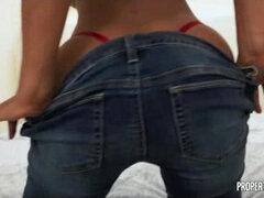 Grosse titten, Braunhaarige, Betrug, Spermaladung, Aufs gesicht abspritzen, Hd, Milf, Jungendliche (18+)