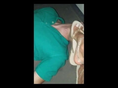 Ondó fröcskölés, Domina szerep, Lábfej fétis, Érett feleség, Nézőpont