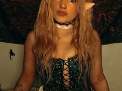 Blondin, Kvinna, Hemmagjord, Onani, Solo, Tatuering, Vibrator