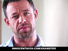 18 χρονον, Μεγάλος πούτσος, Ξανθιά, Μαθήτρια, Κολλέγιο, Ηδ, Κοκκαλιάρης, Στολή